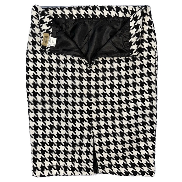 Vintage Style Houndstooth Pencil Skirt - Picture 3 of 4